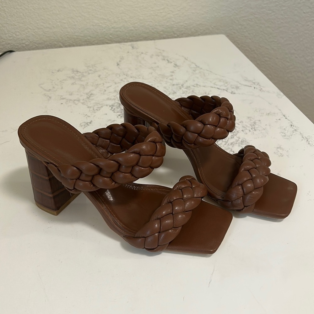 Brown slide mule chunky heel